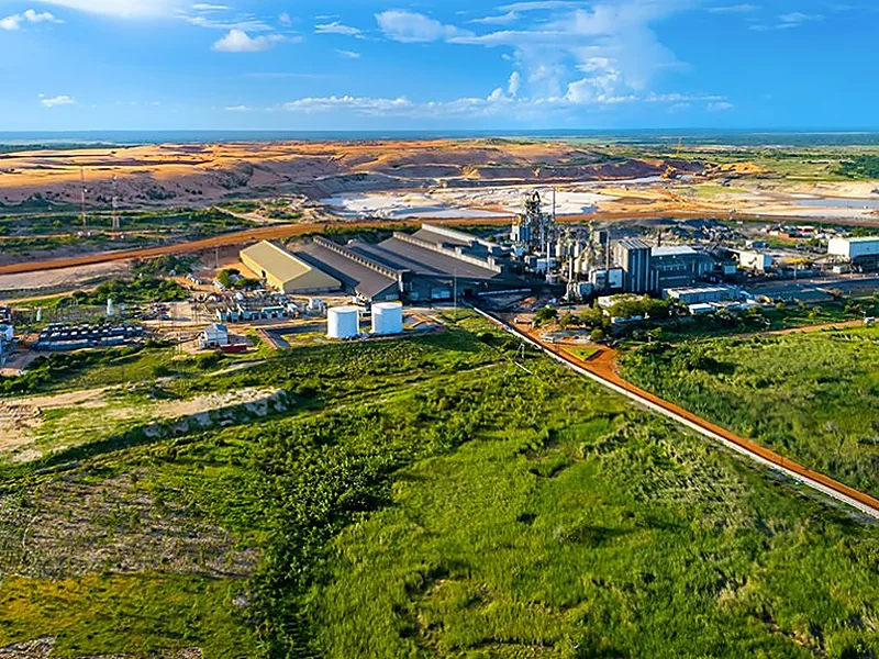 Titanium Minerals, metallic minerals supplied by Duara Group for the mining & minerals sector